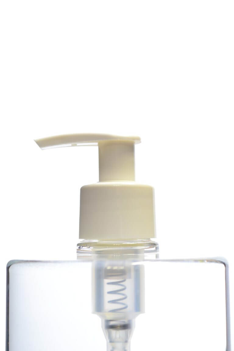 28410-White-Smooth-Lockdown-Lotion-Pump-Diptube-242mm-FBOG_1434_1