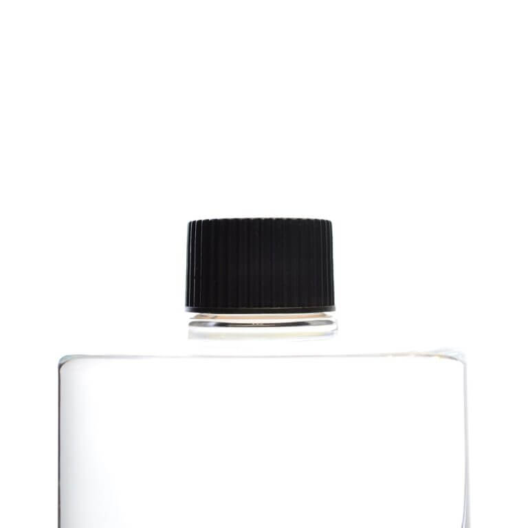 Black-PP-Ribbed-Screw-Cap-EPE-Lined-28410_1400_1